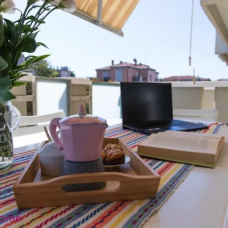 Apartment Virgi Con Vista Mare A By Yohome